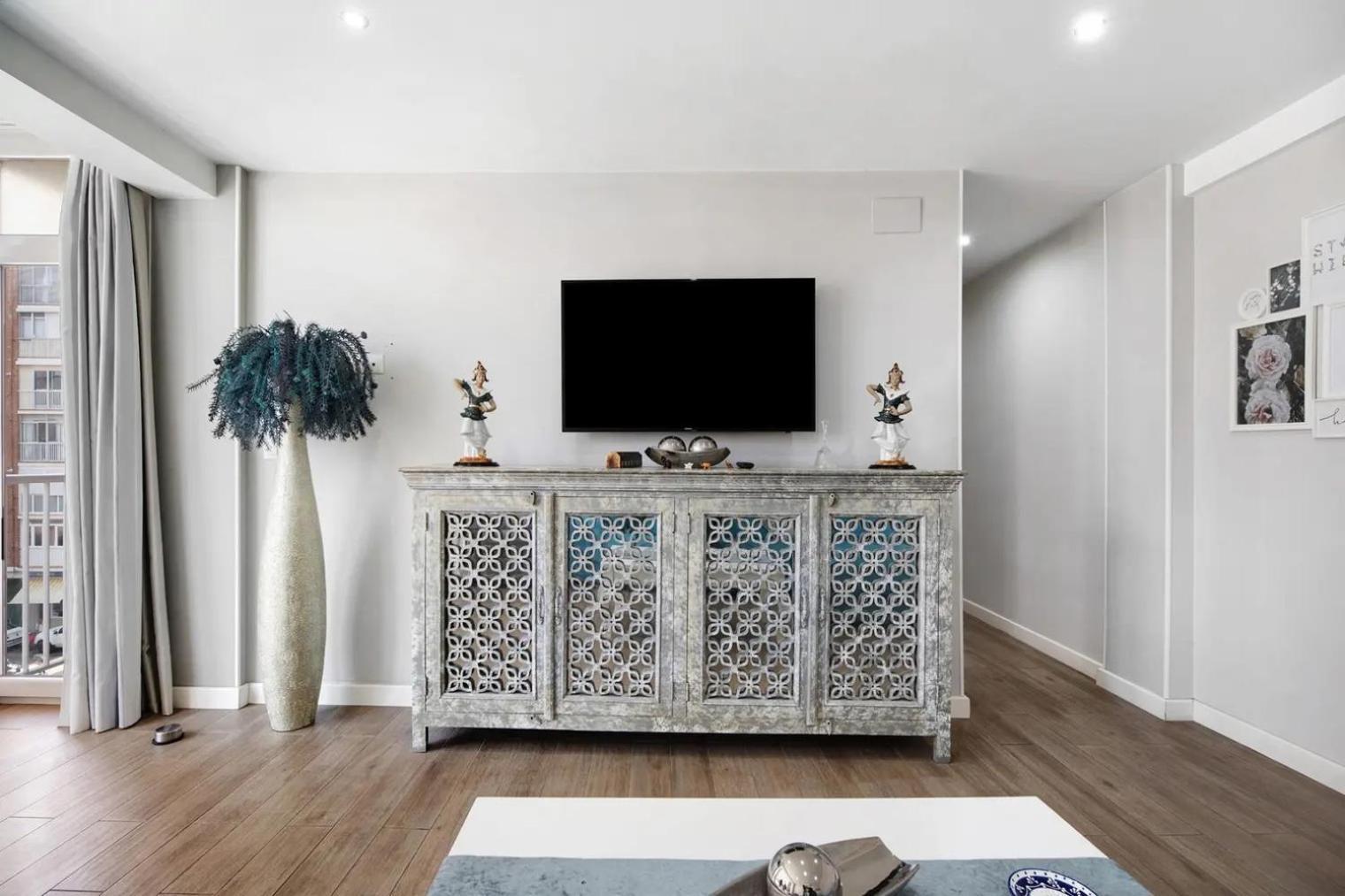 Cozy Room In Stylish Flat Just Steps From The Beach Cádiz Buitenkant foto